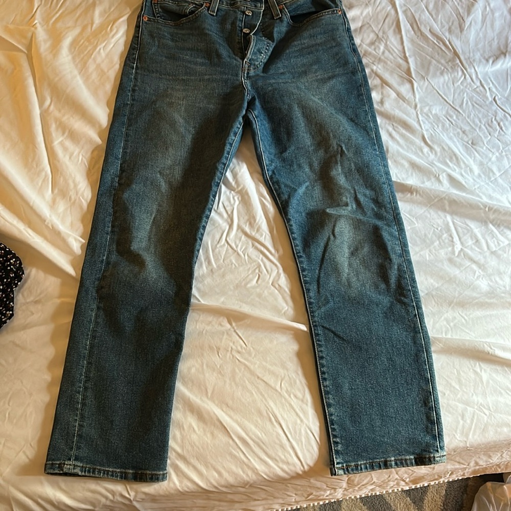 Levi’s Wedgie Straight size 30